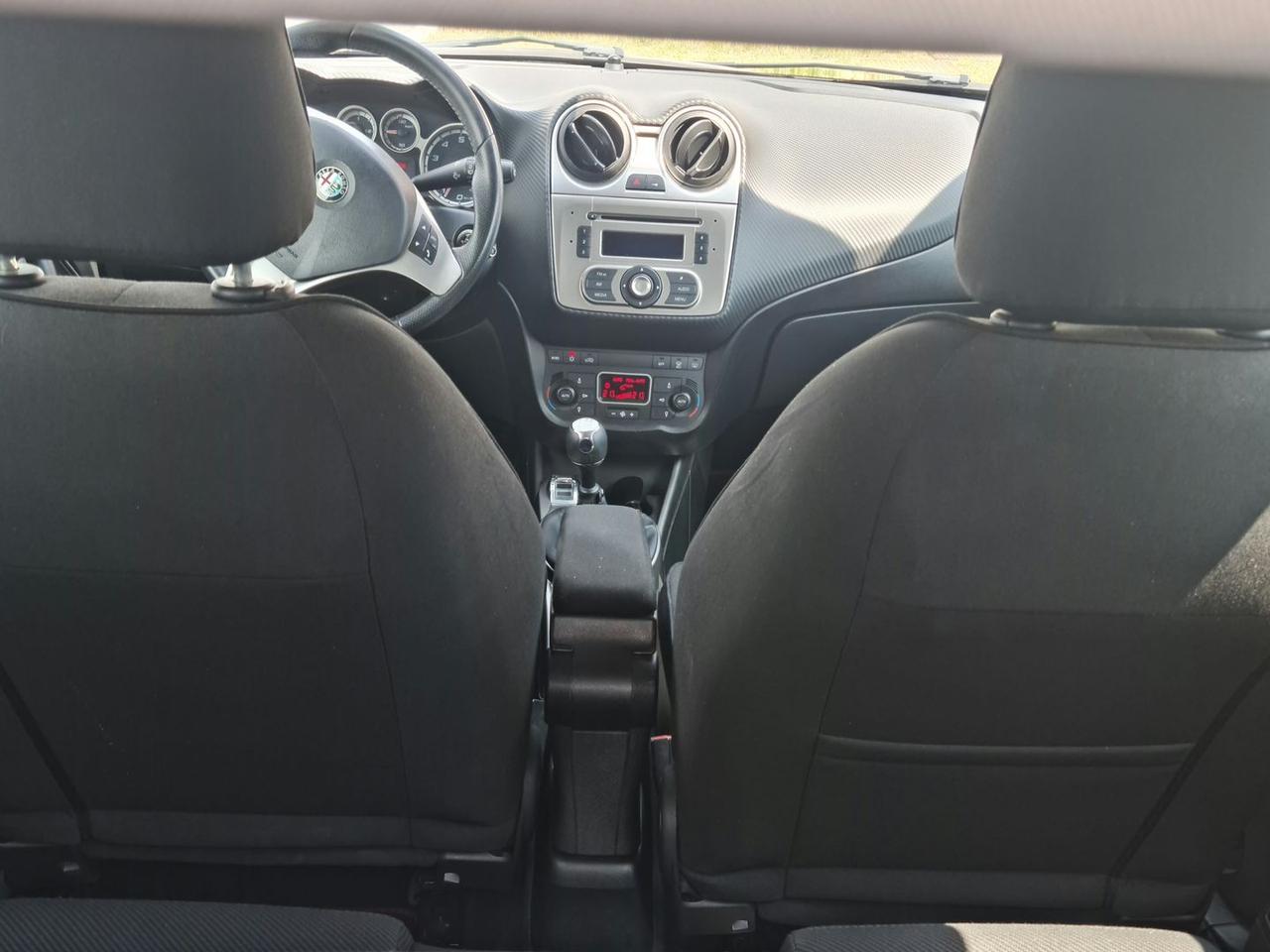 Alfa Romeo MiTo DISTINCTIVE PREMIUM #5995