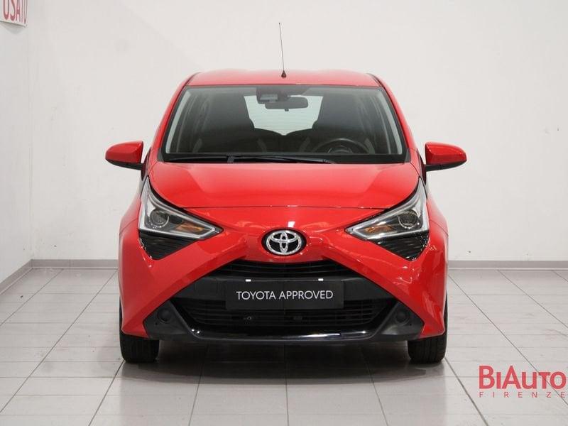 Toyota Aygo Aygo 5p 1.0 x-play m-mt 72cv