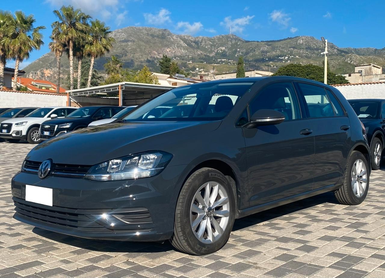 Volkswagen Golf Trendline 1.6 TDI 116CV