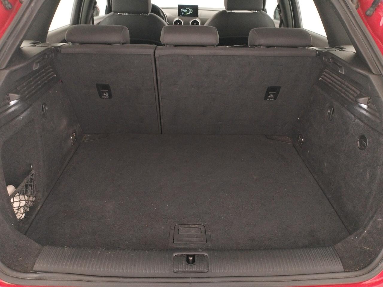 Audi A3 SPB 1.6 TDI S-Tronic - NEOPATENTATI