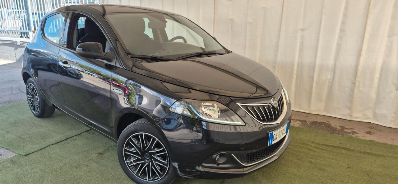 LANCIA Ypsilon 1.0 69CV BENZ/HYBRID 07/2022