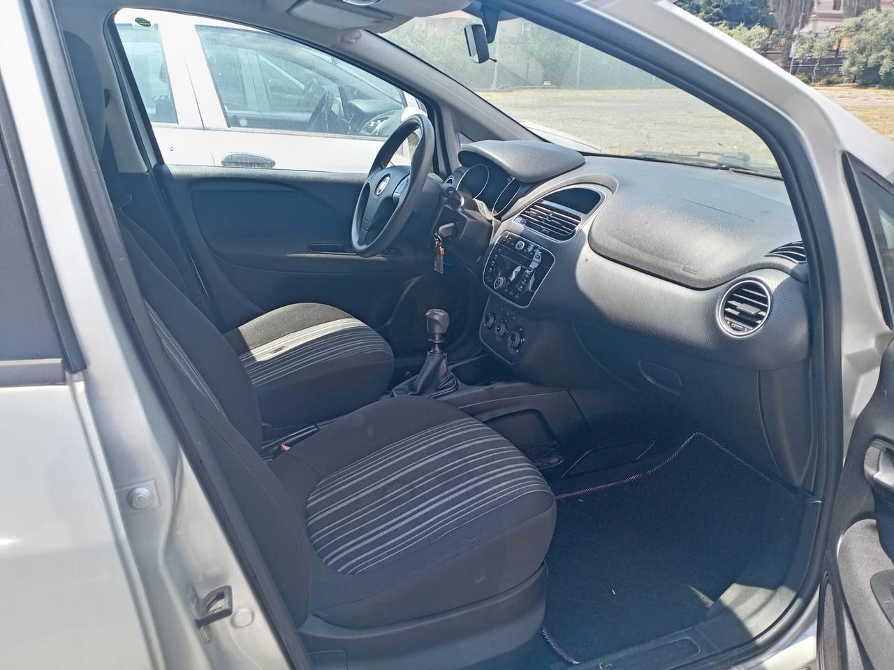 Fiat Punto 1.4 8V 5 porte Easypower Street