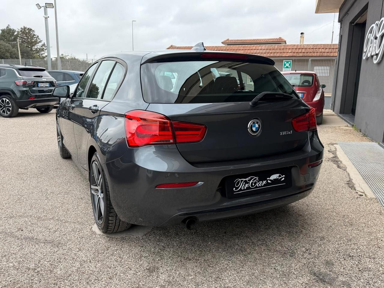 BMW 116D SPORT 1.5 115CV 85KW OK NEOPATENTATI ANNO 2016