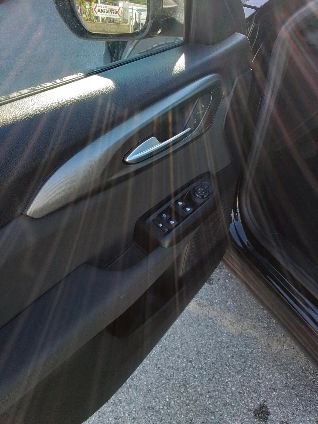 Alfa Romeo Tonale 1.5 160 CV MHEV TCT7 Tributo Italiano