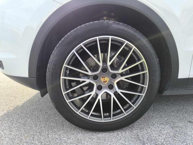 PORSCHE Cayenne Coupé 3.0 V6