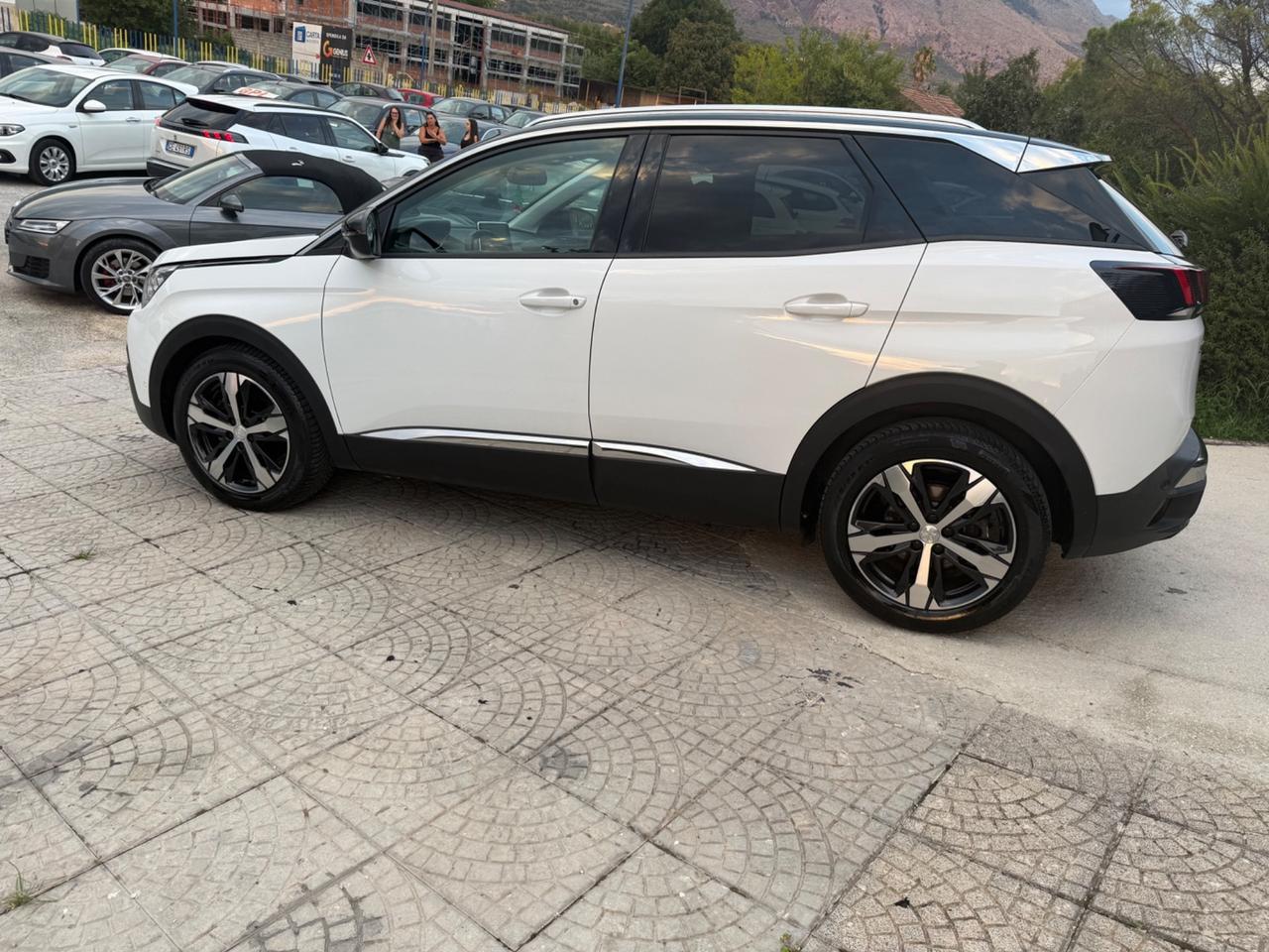 Peugeot 3008 BlueHDi km 90 mila accetto permute e finanziamenti
