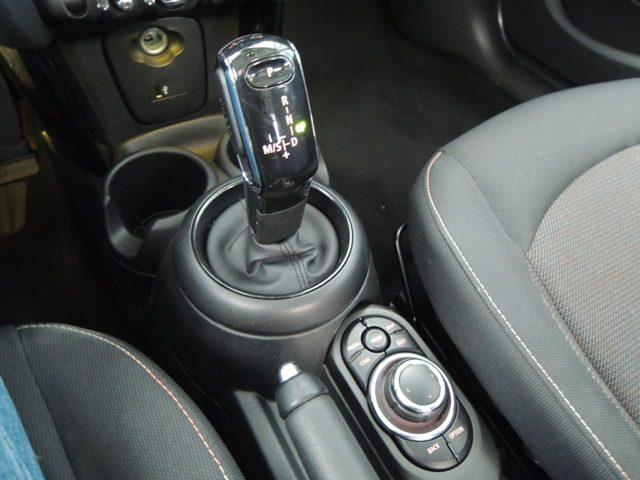 MINI Cooper 1.5 Cooper Essential 5 porte