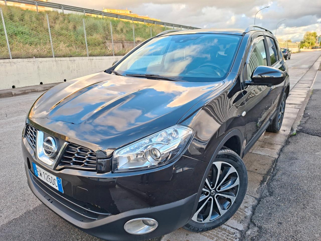 Nissan Qashqai 1.5 dCi DPF 360