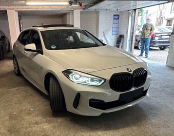 Bmw 118i 5p. Msport AUT. TETTO 18” BLACK FULL