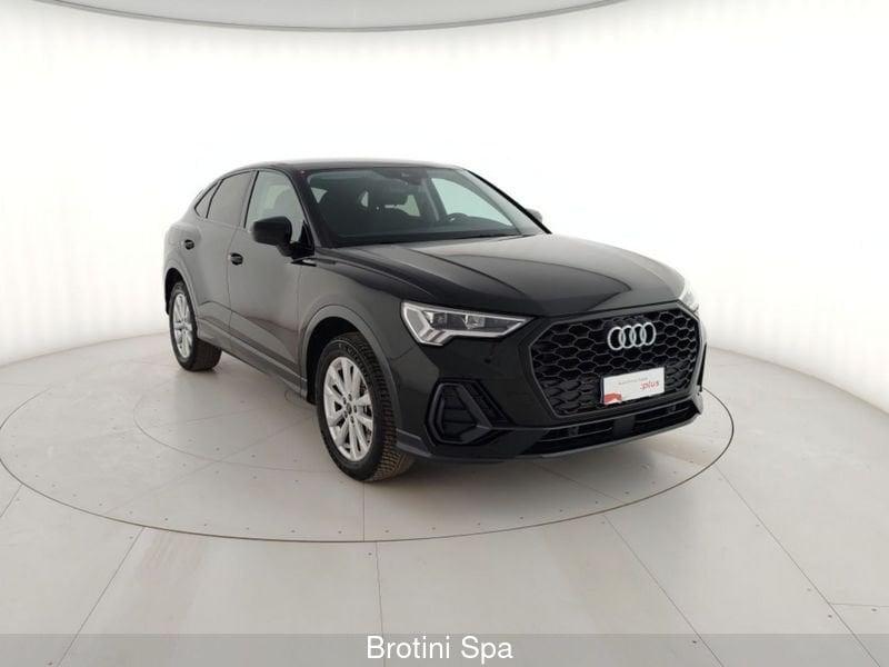 Audi Q3 Sportback 45 TFSI e S tronic Business Plus