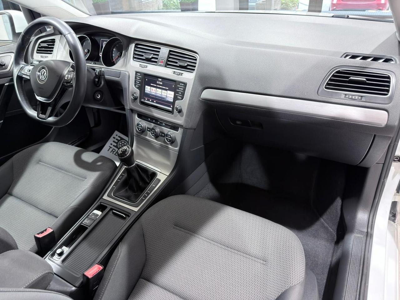 VOLKSWAGEN GOLF 1.6TDI 110CV 5P 2017 105.000km