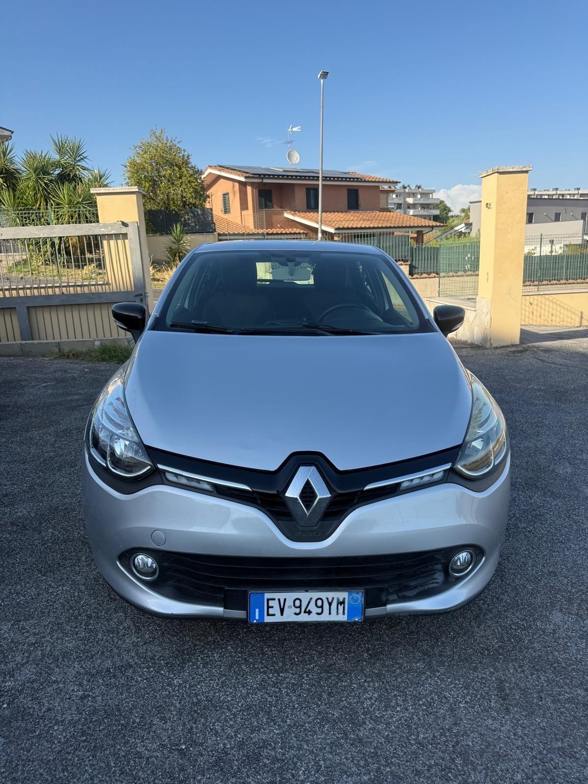 Renault Clio 1.2 75CV 5 porte Wave