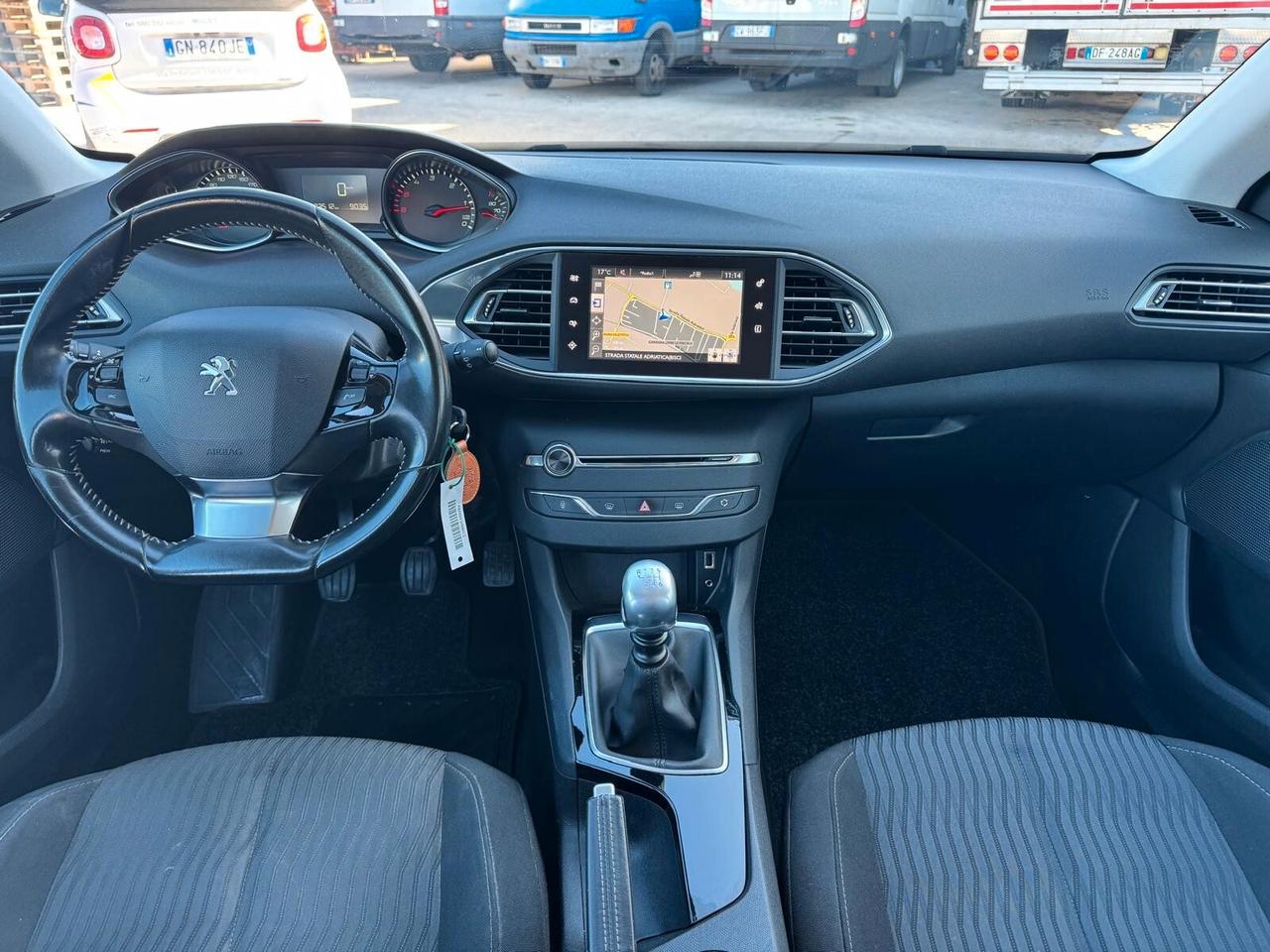 Peugeot 308 BlueHDi 120 S&S SW Allure