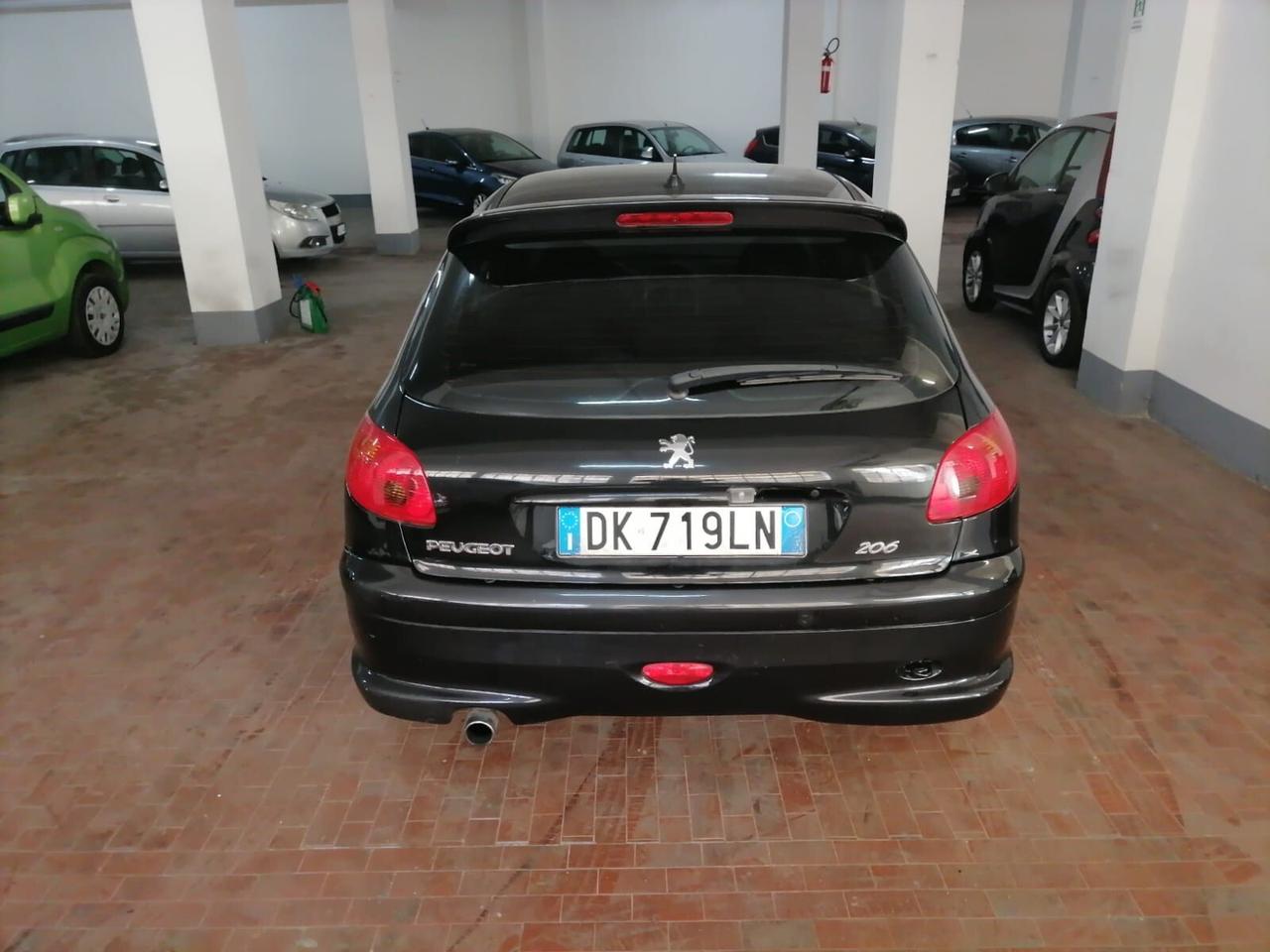 Peugeot 206 1.4 75cv 5p OK NEOP