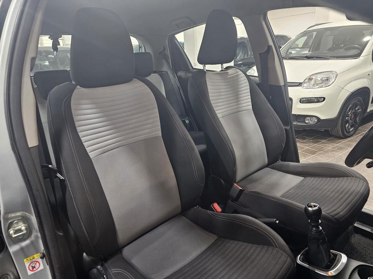 NUOVA TOYOTA YARIS 1.5 BENZ/GPL 110CV LOUNGE 2WD - IMPIANTO GPL BRC SCADENZA 2033