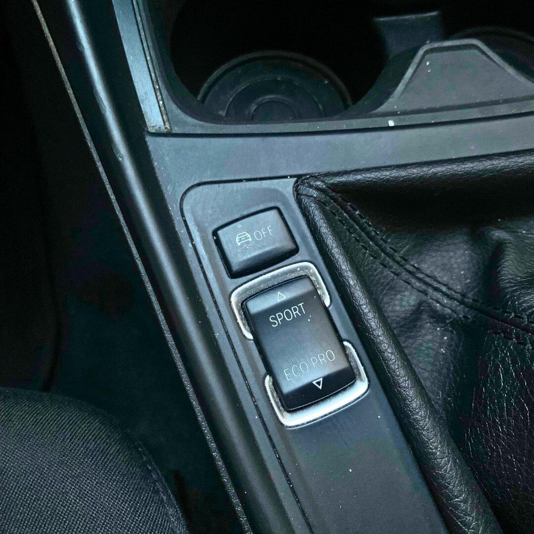 BMW Serie 1 116i 5p. Joy