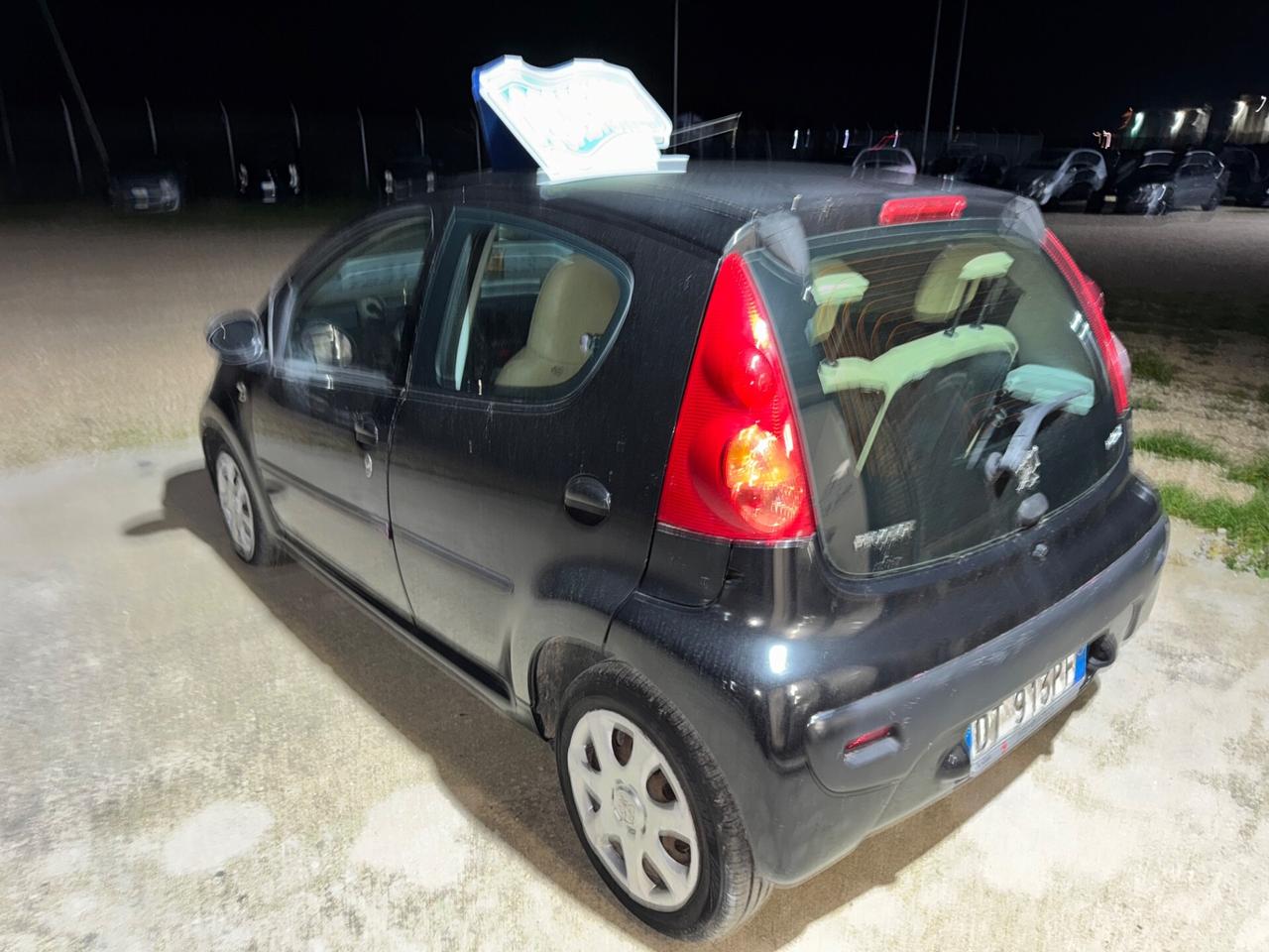 Peugeot 107 1.0 68CV 5p. Sweet Years