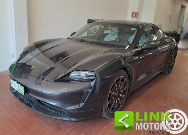 PORSCHE Taycan 4S Performance