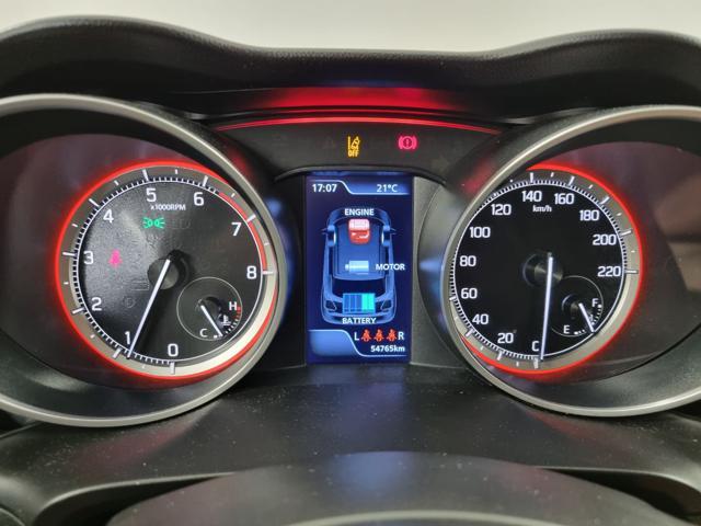 SUZUKI Swift 1.2 Hybrid 4WD AllGrip Top