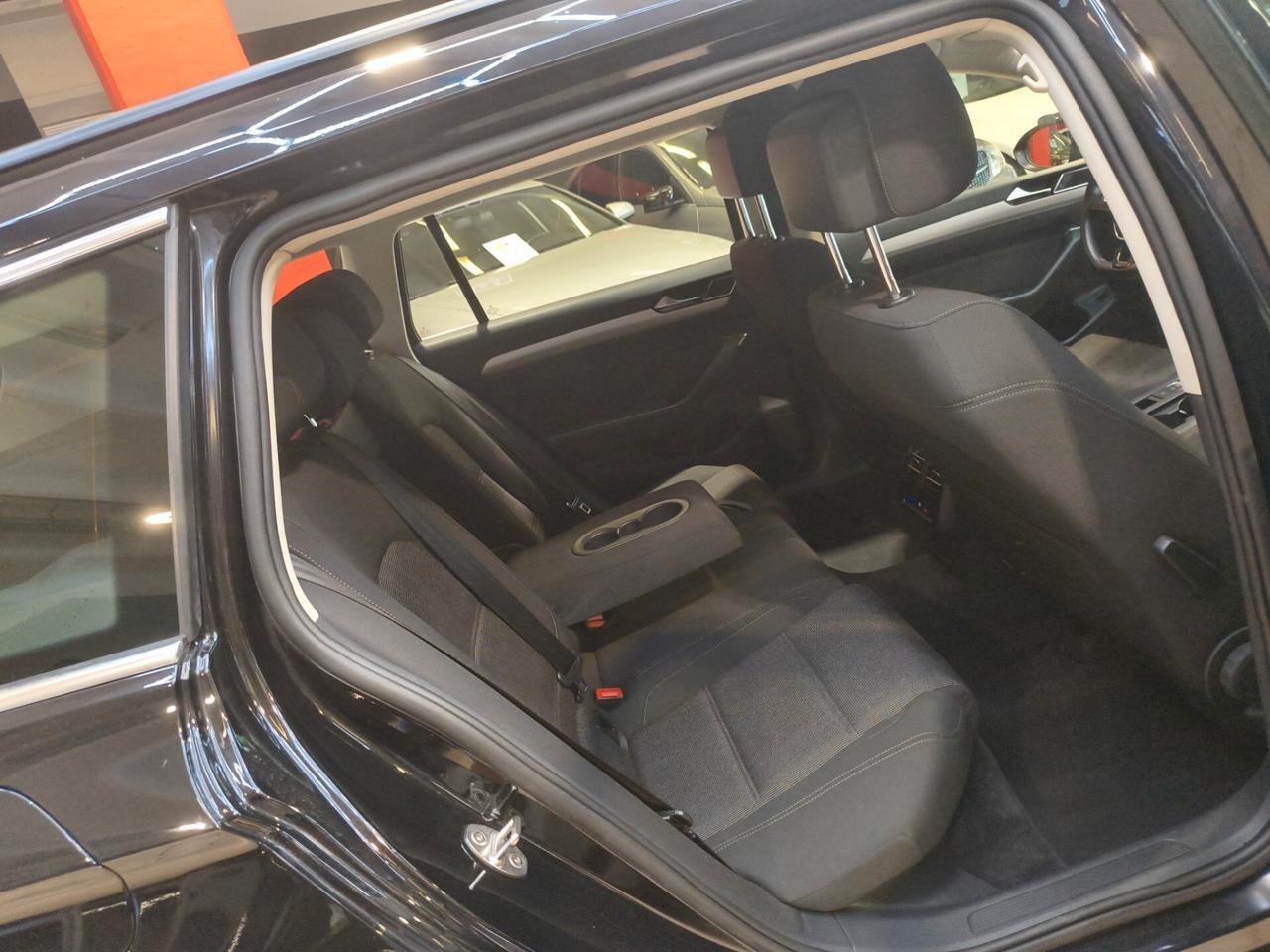 Volkswagen Passat 2.0 TDI DSG Highline BlueMotion Technology
