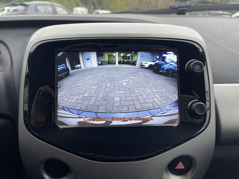 Toyota Aygo 5p 1.0 x-play my15