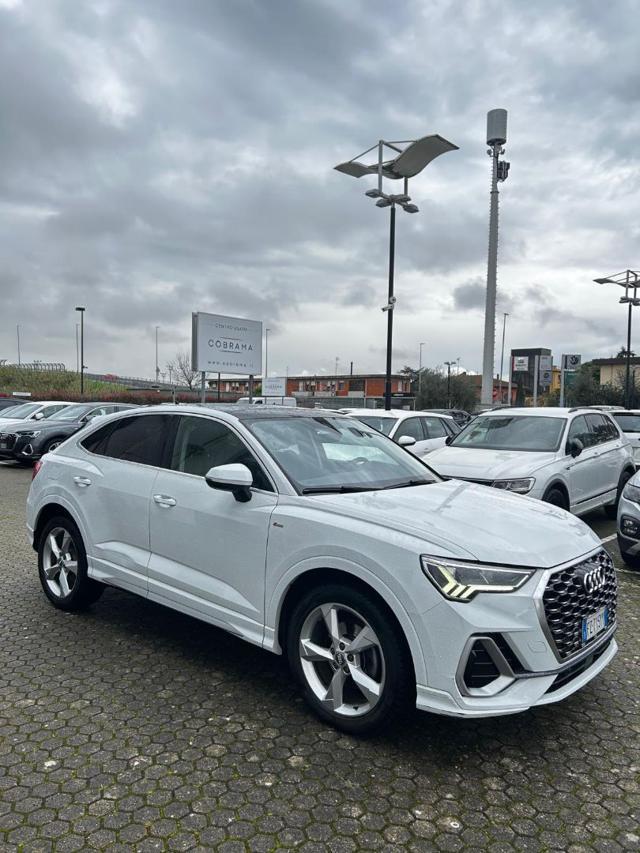 AUDI Q3 SPB 35 TDI S tronic S line edition