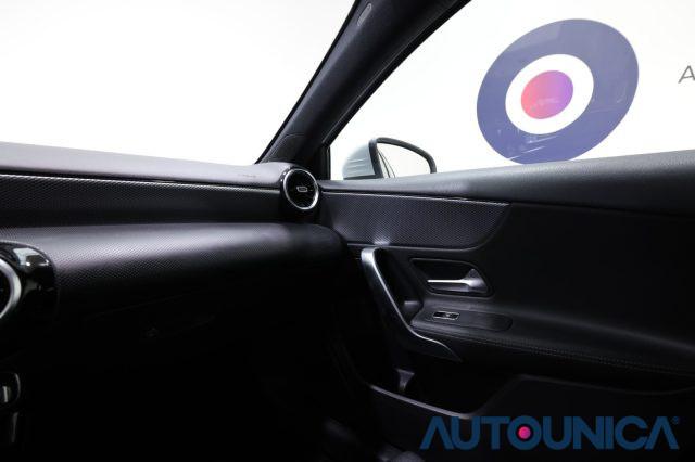 MERCEDES-BENZ A 180 D AUTOMATICA SPORT FARI FULL LED