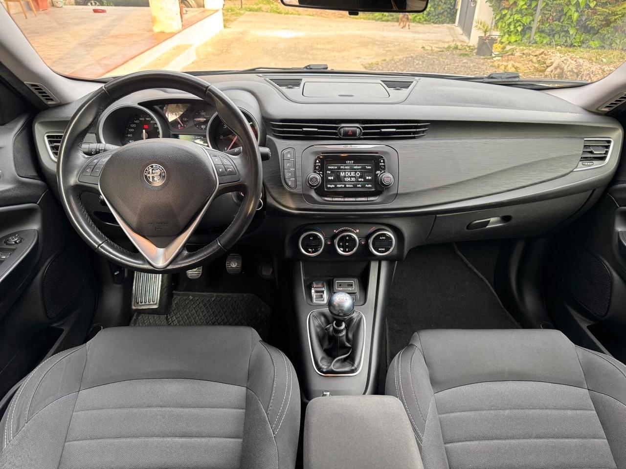 Alfa Romeo Giulietta 1.6 120 CV Super 2017 155KM