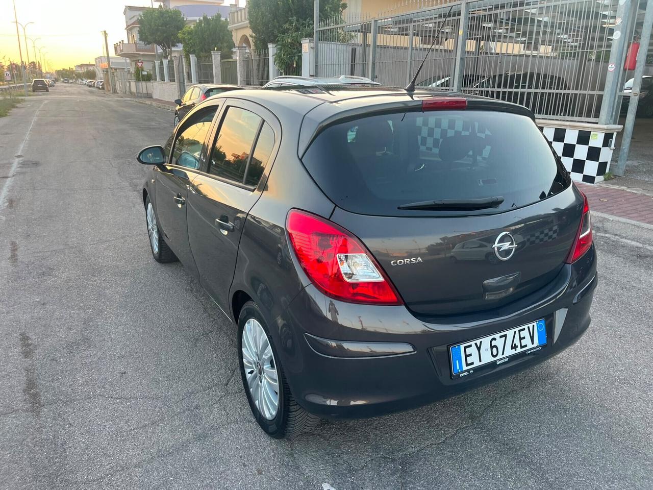 Opel Corsa 1.2 5 porte GPL-TECH Edition 2015