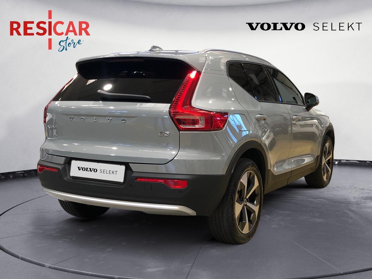 VOLVO XC40 2.0 b3 Core auto