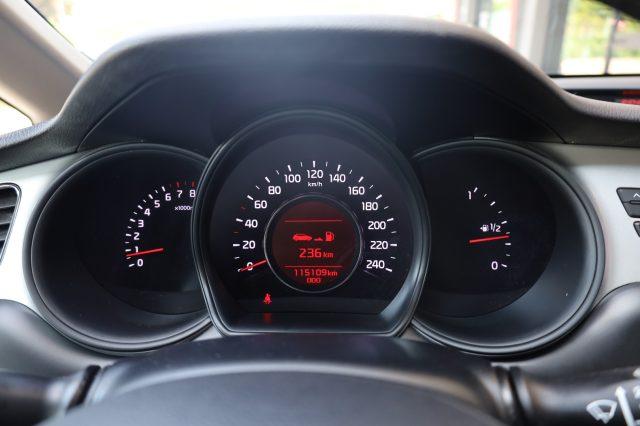 KIA cee'd 1.4 CVVT SW Navi Tel USB Android Apple NEOPATENTAT