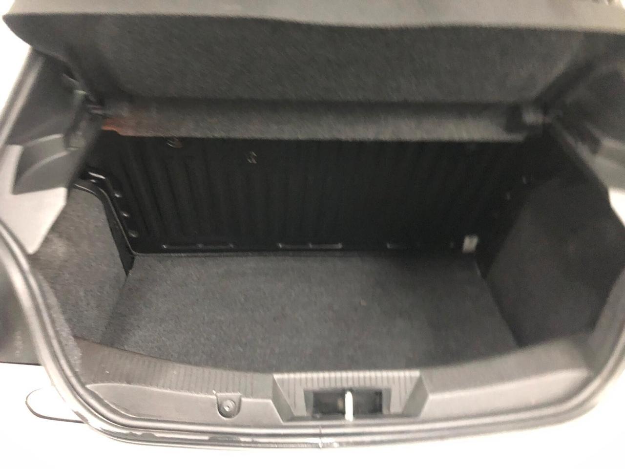 Alfa Romeo MiTo 1.6 JTDm-2 QV-LINE Quadrifoglio