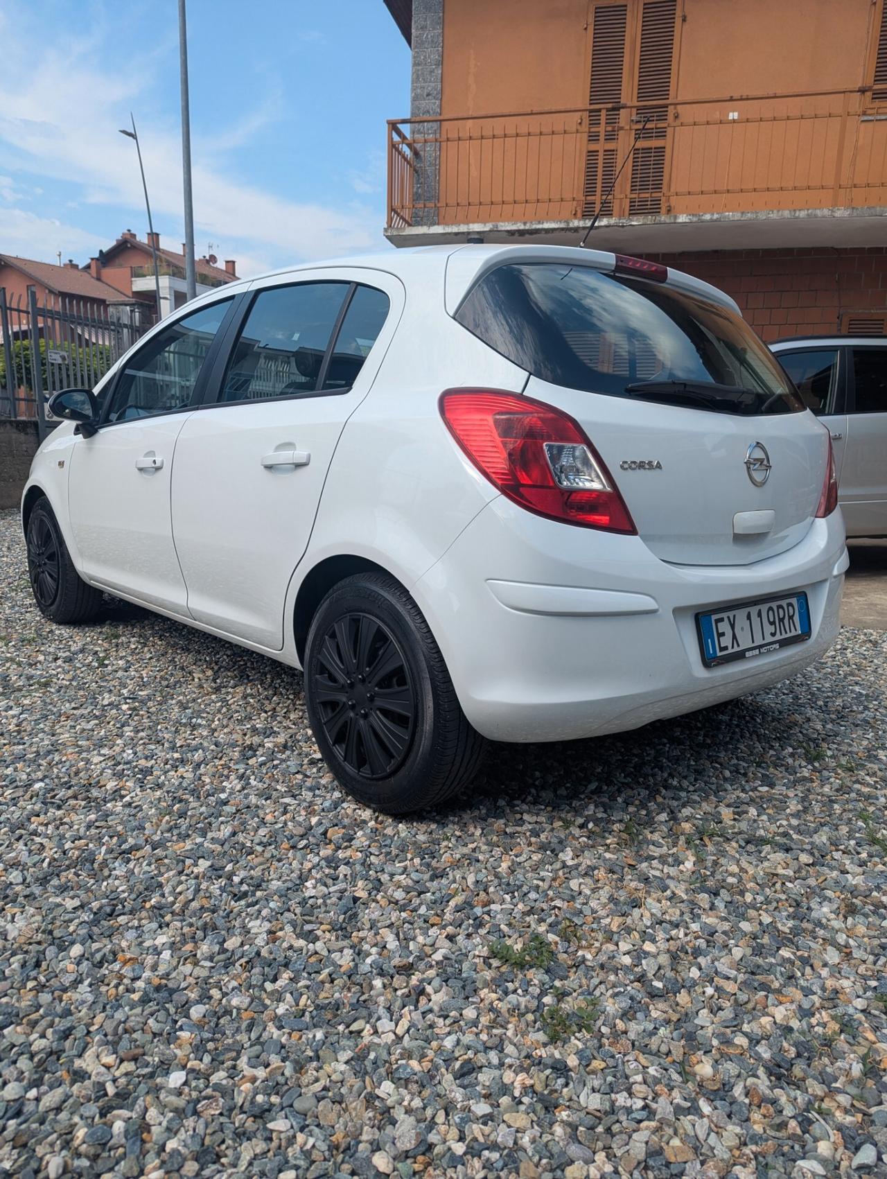 Opel Corsa GPL valido fino al 2035