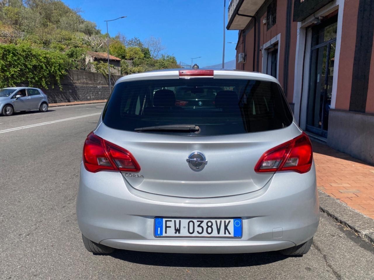 Opel Corsa 1.2 5 porte 70cv 2019