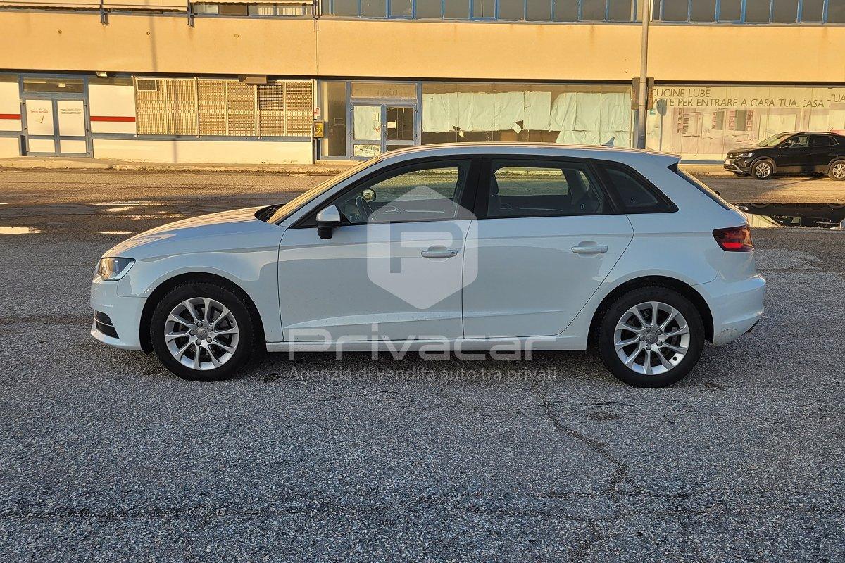 AUDI A3 SPB 1.6 TDI clean diesel Business