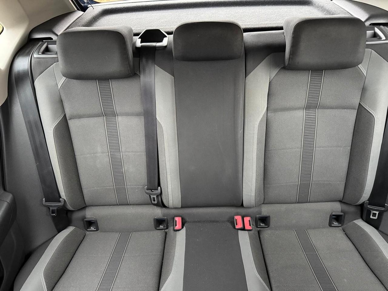 Volkswagen Polo 5p. Allestimento R-Line