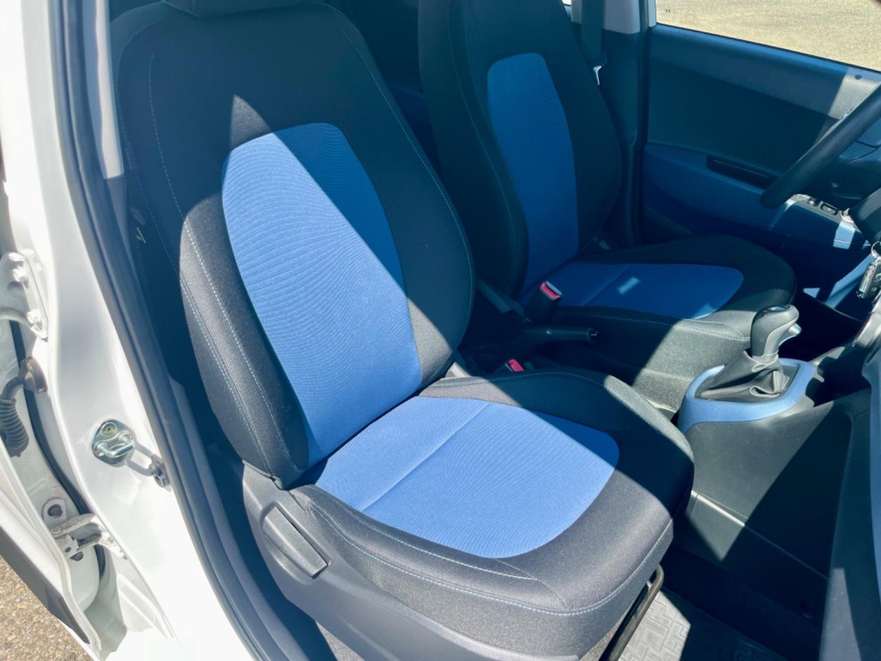 Hyundai i10 1.0benz 2015 64.000km cambio automatico perfetta