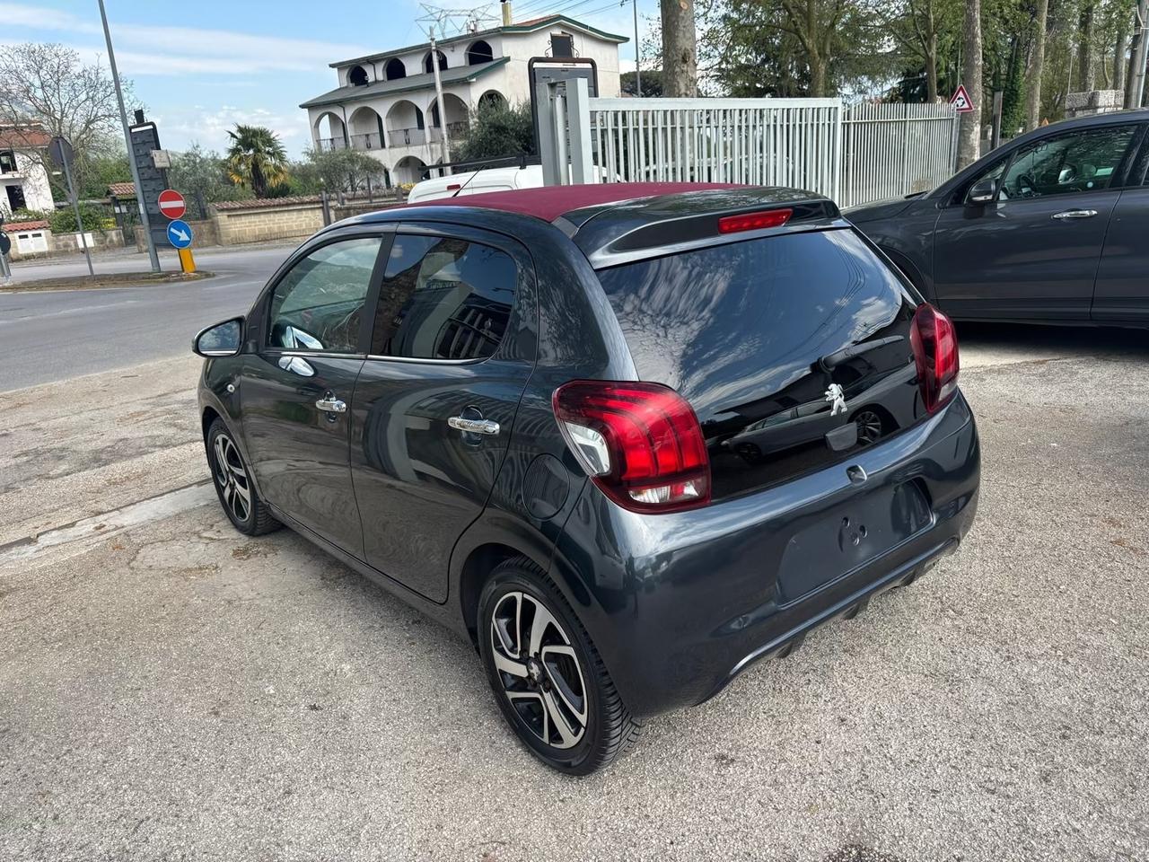 Peugeot 208 PureTech 82 5 porte Allure CABRIO