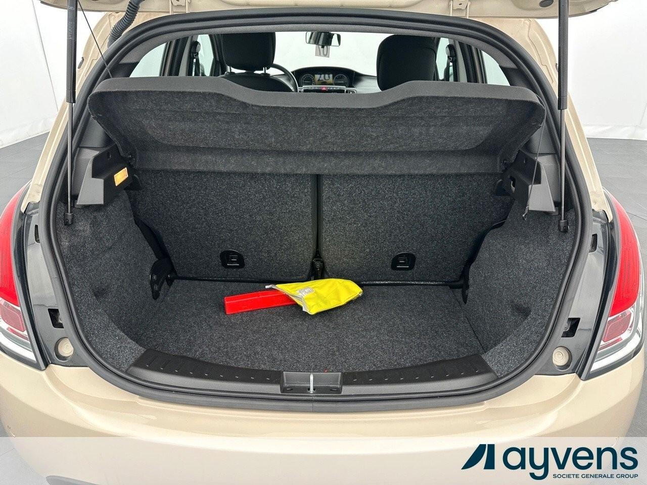 Lancia Ypsilon 1.0 Hybrid *2021* NOLEGGIO LUNGO TERMINE