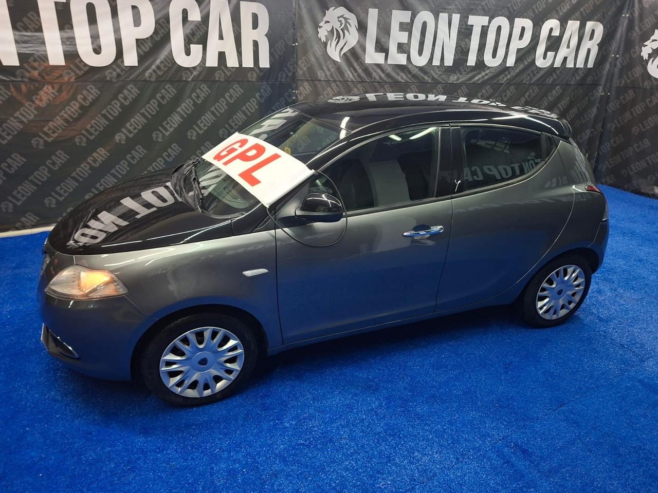 Lancia Ypsilon 1.2 69 CV 5 porte GPL Ecochic S Momodesign