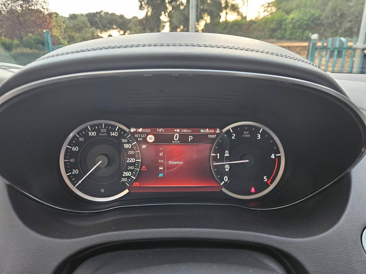 Jaguar E-Pace 2.0D I4 163 CV AWD Auto R-Dynamic SE