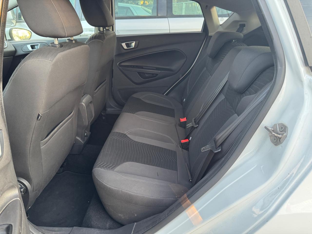 Ford Fiesta 1.5 TDCi 75CV Titanium 2013