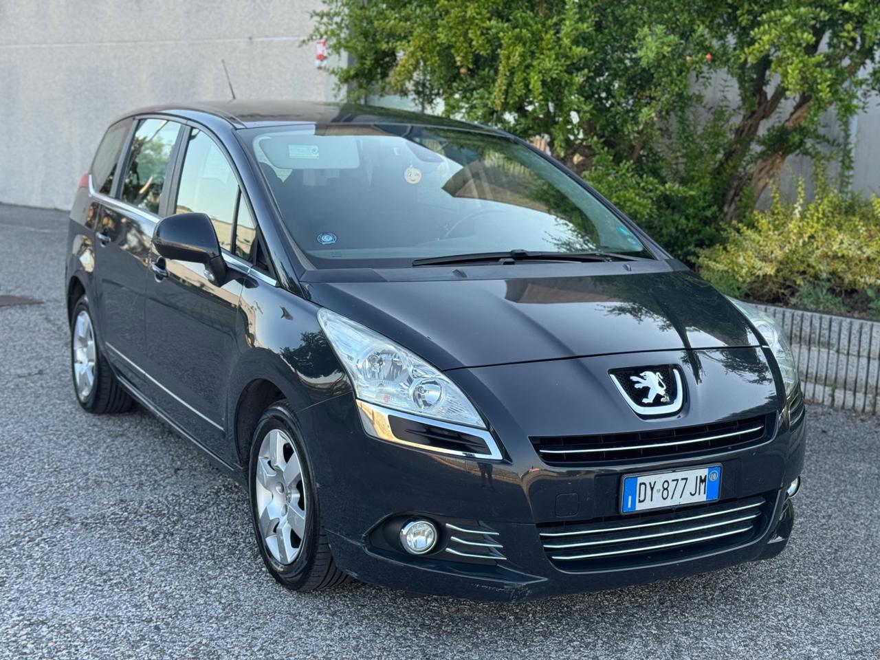 Peugeot 5008 1.6 HDi 110CV Automatico 7Posti