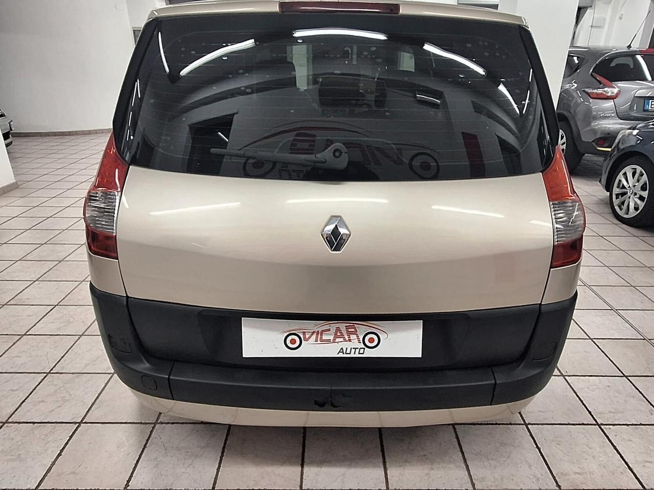 Renault Scenic Scénic 1.5 dCi/85CV