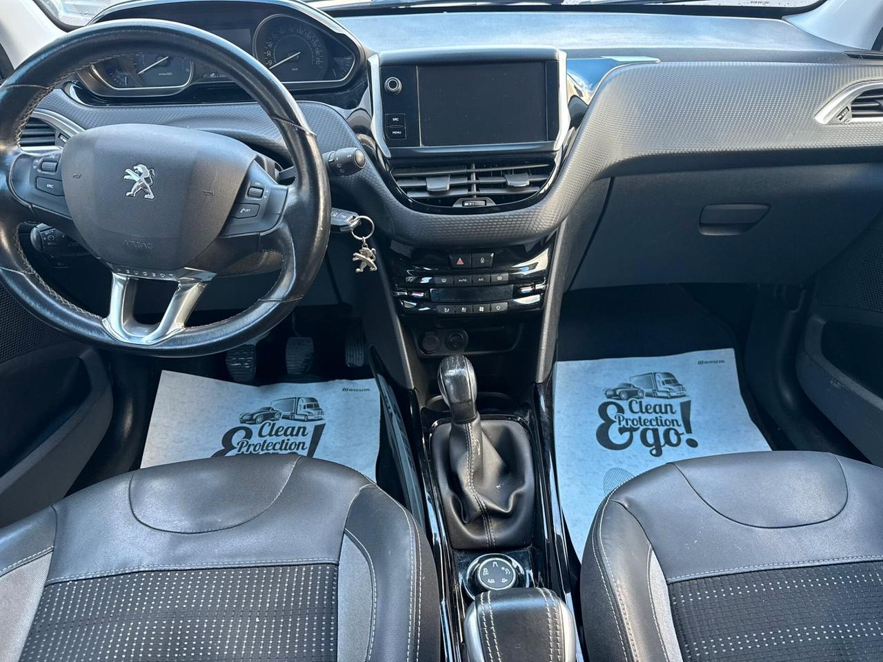 Peugeot 2008 BlueHDi 100 GT Line Garanzia