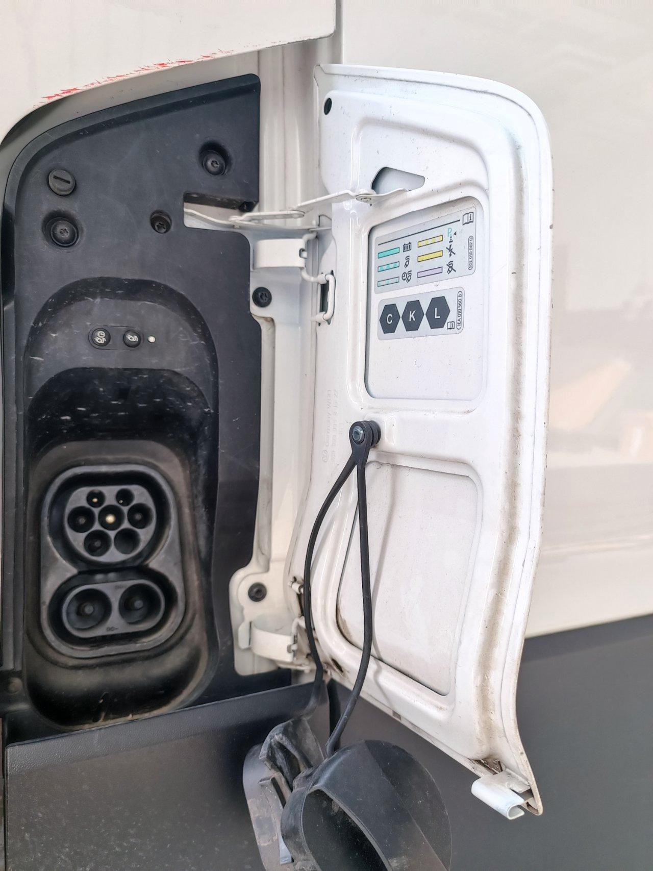 Volkswagen Crafter / Man 140 CV 35