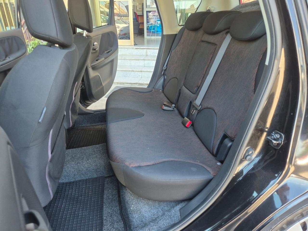 Nissan Note 1.5 dCi 86CV Tekna