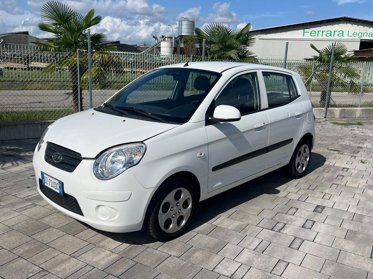 Kia Picanto 1.0 12V ADATTA NEOPATENTATI FINANZIABILE