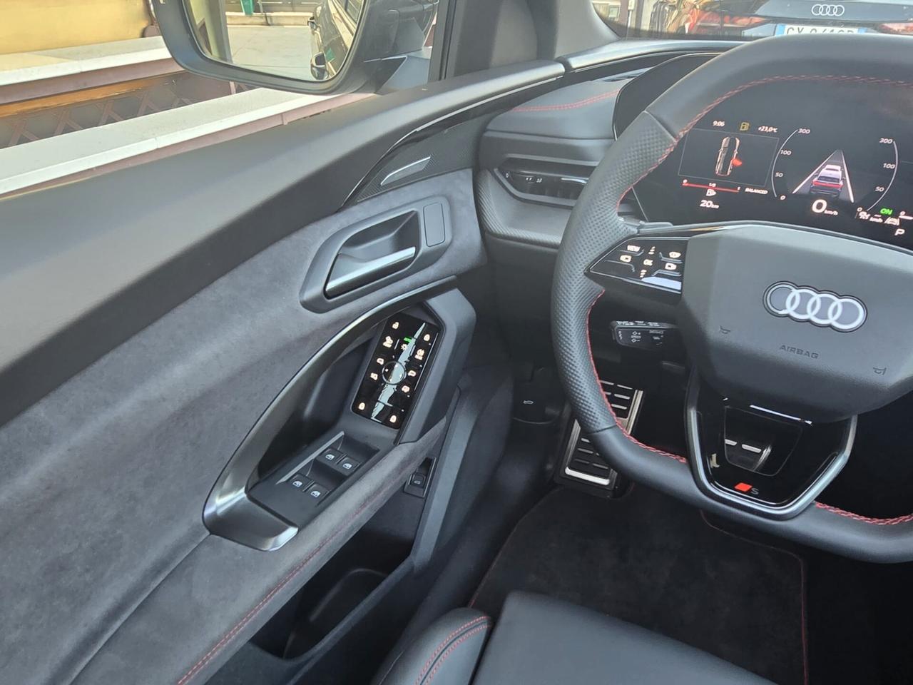 Audi Q5 40 TDI 204 CV quattro S tronic Identity Black