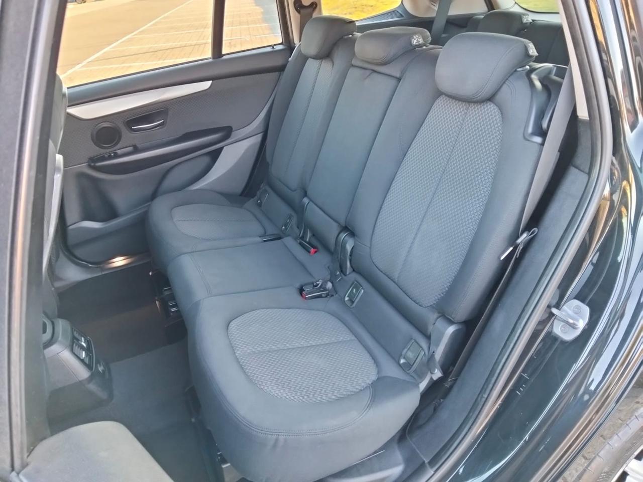 Bmw 218 2.0d 150Cv*7Posti*Automatik*Navi*Aux*Usb